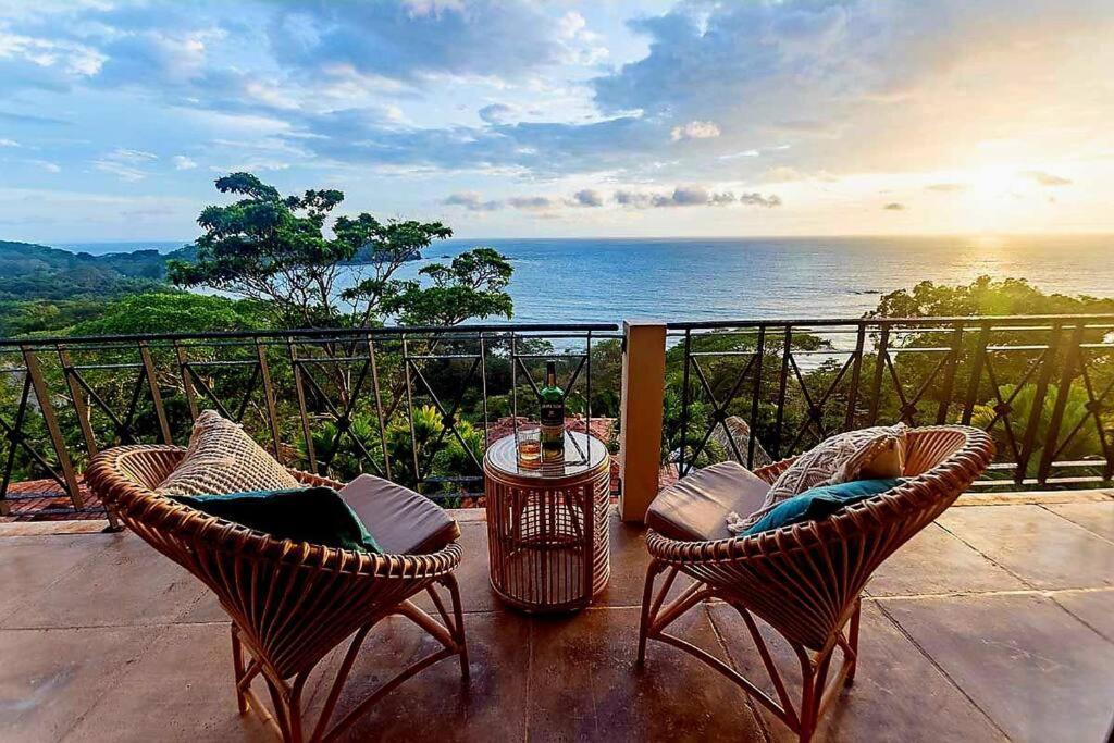 Villa Amor Del Mar With Breathtaking View Of Ocean & Jungle Dominical Extérieur photo